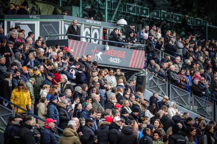 Carnavals de France à l’Hippodrome Paris-Vincennes : défilés, courses et Miss France 2026 - BV 20250209152023BV  5885