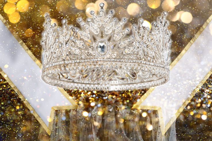 Carnavals de France à l’Hippodrome Paris-Vincennes : défilés, courses et Miss France 2026 - iStock 1317551743