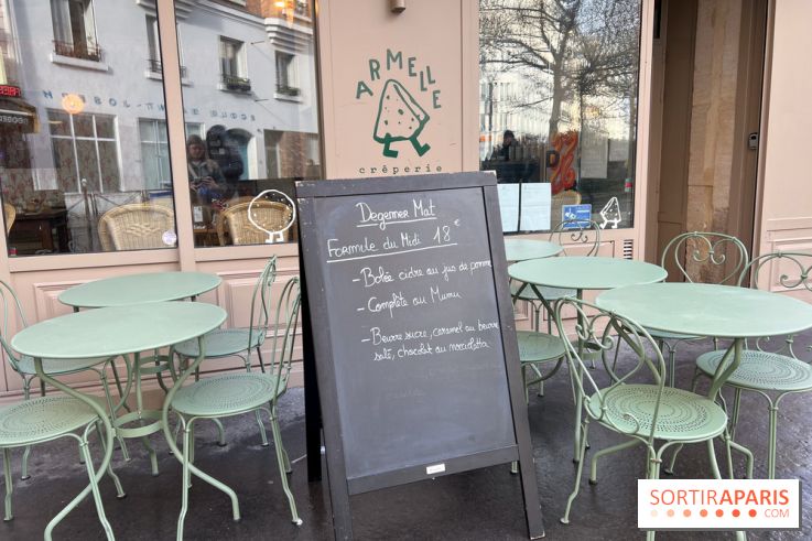 Armelle Crêperie - Terrasse devanture