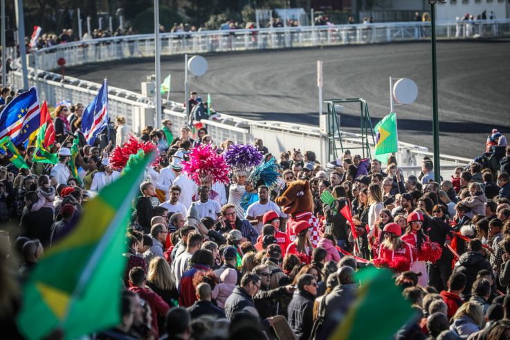 Le Carnaval de Rio de Janeiro à paris : le 15 février le Brésil s'invite à l’Hippodrome Paris-Vincennes ! - 20190224160442 Prix Paris BV1 3251