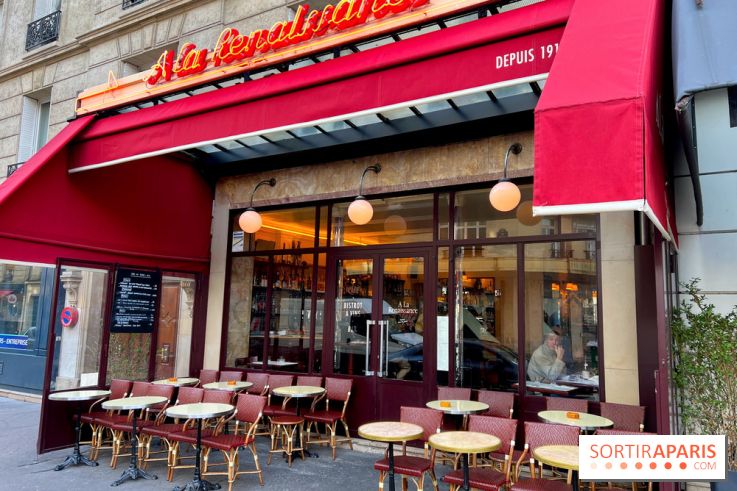 A La Renaissance - Terrasse devanture