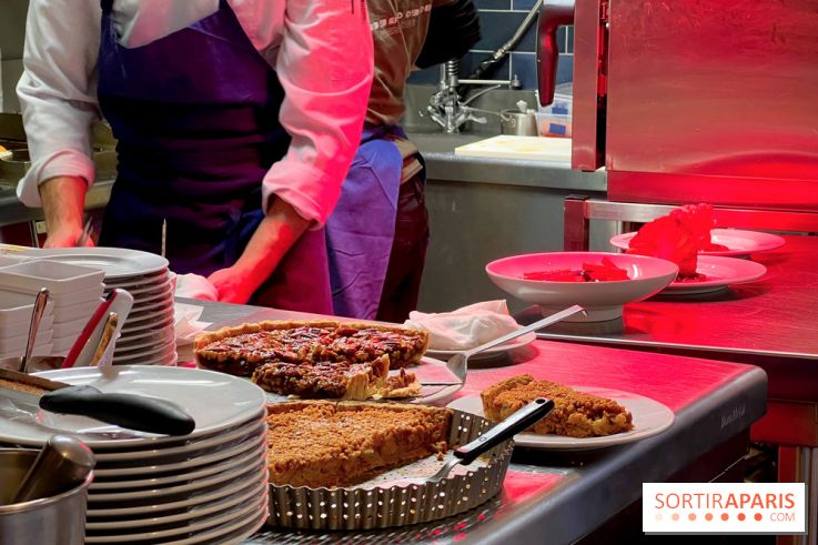 L'Arrêt by The Grey - Cuisine ouverte