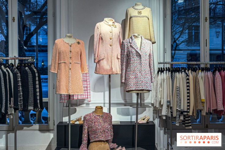 Une exposition mode gratuite de centaines de pièces Chanel dans une sublime maison de ventes à Paris