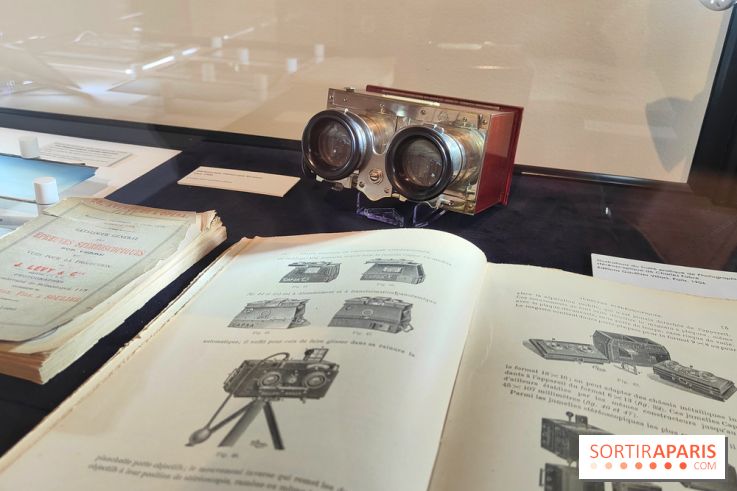 Le monde colorié à la main, l'exposition de photos anciennes à la galerie Roger-Viollet
