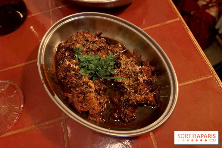 Présent - Effiloché au vin rouge