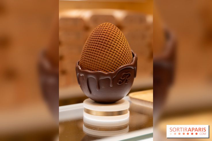 L'oeuf de Pâques gaufrette et chocolats du Ritz Paris le Comptoir - A7C06582