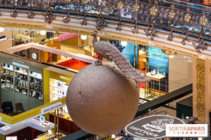 Pour Toujours, exposition de Maurizio Catelan aux Galeries Lafayette