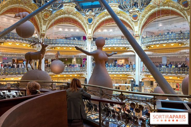 Pour Toujours, exposition de Maurizio Catelan aux Galeries Lafayette
