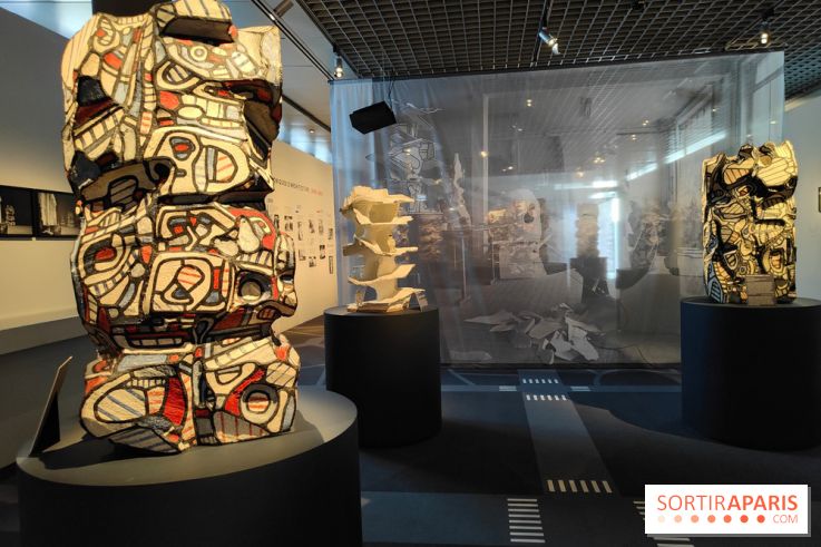 Jean Dubuffet et la Tour aux Figures : une exposition insolite au musée de la Carte à Jouer