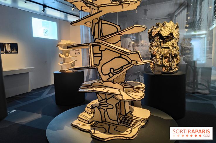 Jean Dubuffet et la Tour aux Figures : une exposition insolite au musée de la Carte à Jouer