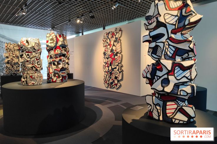 Jean Dubuffet et la Tour aux Figures : une exposition insolite au musée de la Carte à Jouer