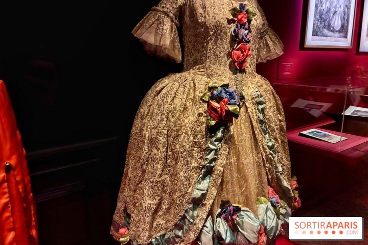 La mode au 18e siècle au Palais Galliera