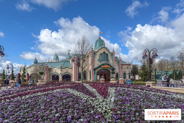 Adventure Way Adventure Bay Disney Adventure World Disneyland Paris The Regal View