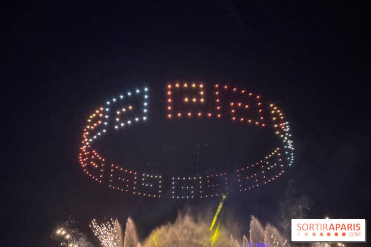 Disneyland Paris : Disney Cascade of Lights, le spectacle nocturne sur Adventure Bay - IMG 4933