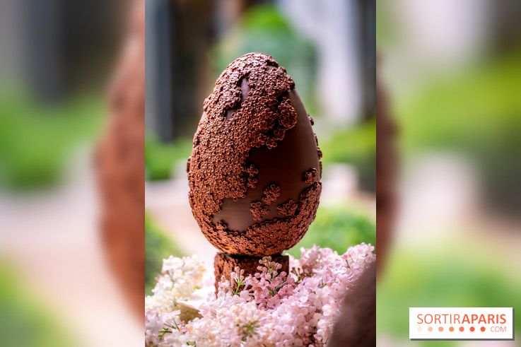 L'Oeuf de Pâques floral du George V Paris 2026 par Michael Bartocetti - les photos