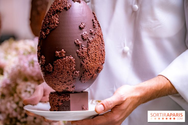 L'Oeuf de Pâques floral du George V Paris 2026 par Michael Bartocetti - les photos