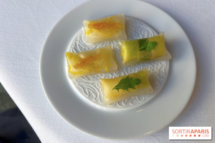 Alliance - Poireaux en vinaigrette et poivre gris, premières endives et bergamote