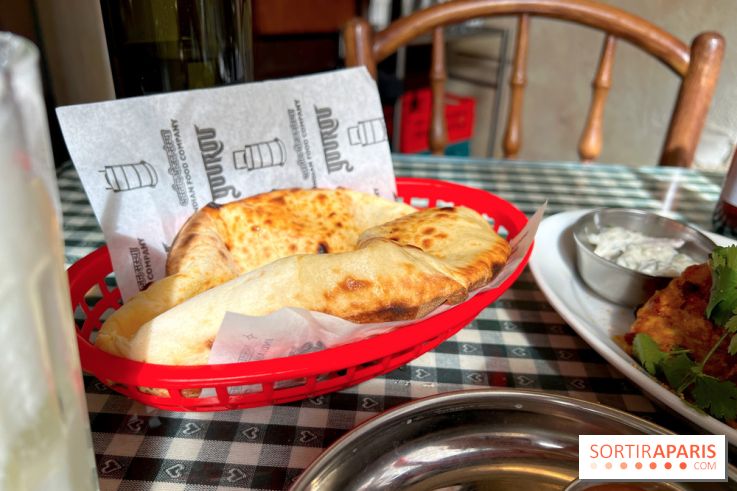 Gourou - Cheese naan