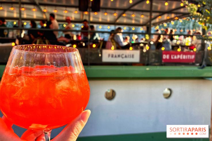 Une péniche-guinguette dédiée à l'apéro sur les quais de Seine