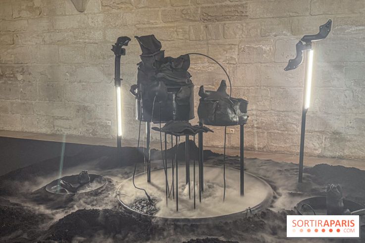 Inkarna : l’exposition de Yosra Mojtahedi à l’Abbaye de Maubuisson