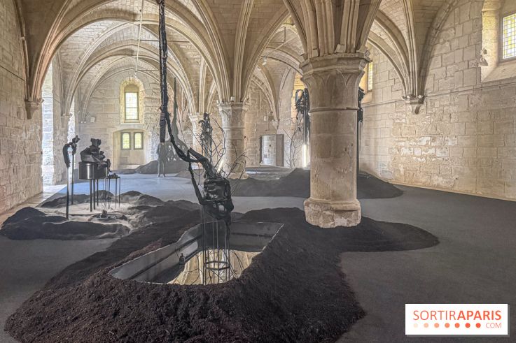 Inkarna : l’exposition de Yosra Mojtahedi à l’Abbaye de Maubuisson