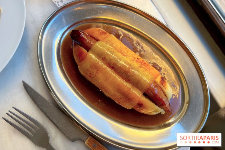 Superfine - Hot dog, sauce Guinness