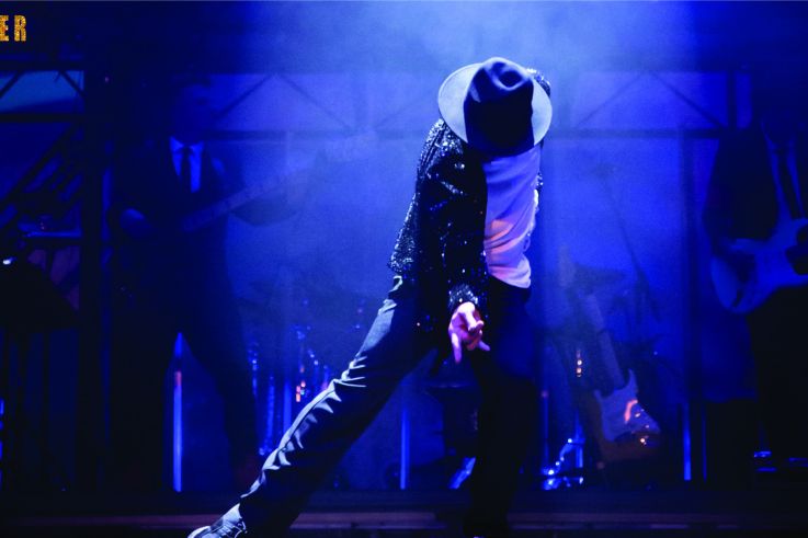 FOREVER THE BEST SHOW ABOUT THE KING OF POP