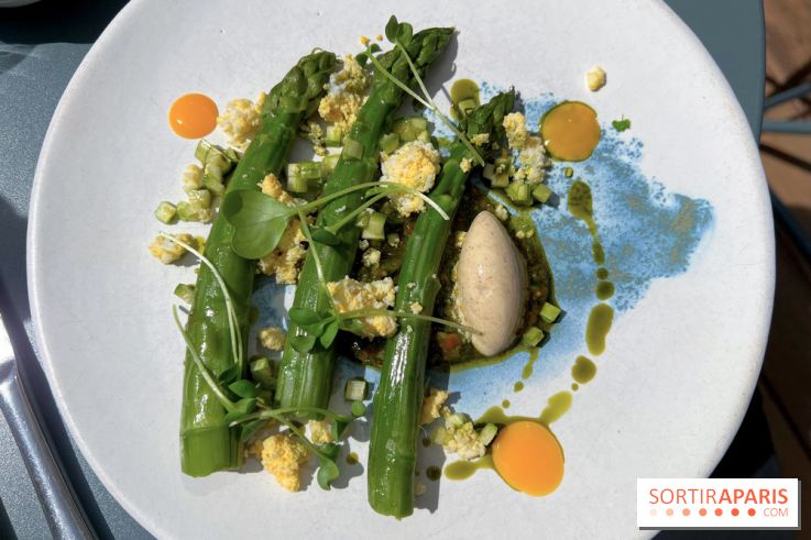 Rooster - Asperges vertes, pistou pistache