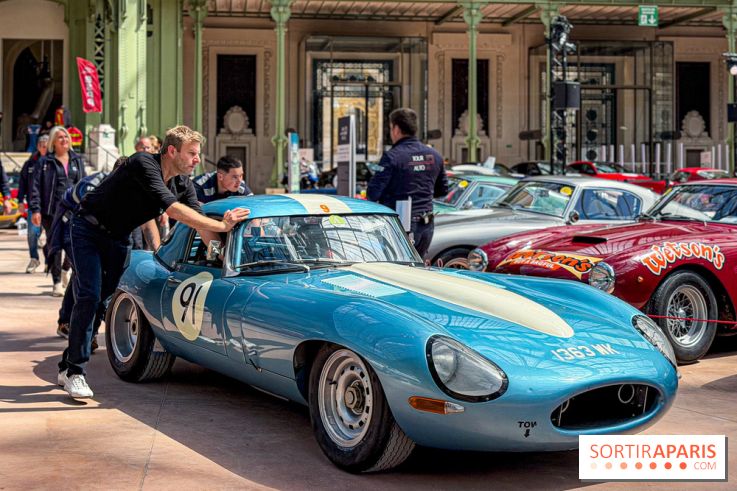 Tour Auto 2026 : plus de 230 voitures de collection s'exposent sous la verrière du Grand Palais