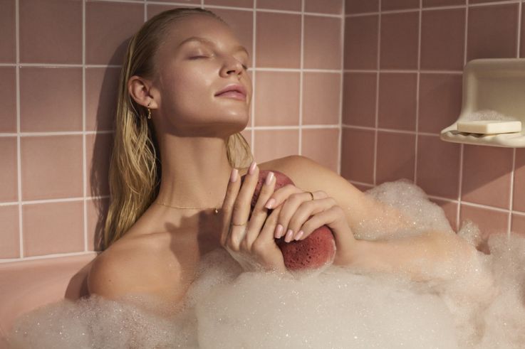 OPI Loves Color : Pop up immersif les 29 & 30 mai 2026 - BrandCampaign 2025 TIF BubbleBath Madison 1846
