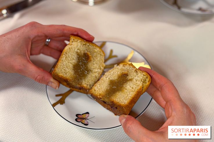 Tea Time de Cedric Grolet au Meurice : pâtisseries trompe l'œil et salé revisité