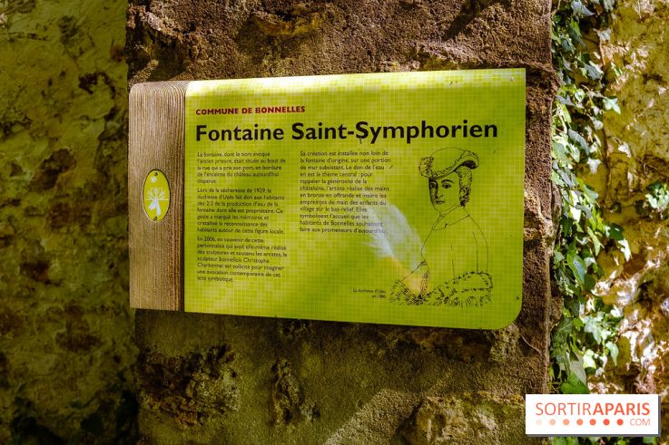 La réserve Naturelle des Etangs de Bonnelles, son pont kiosque, temple de l'amour et ses trésors