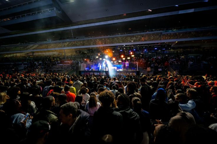 Soirées afterwork années 2000 à l’Hippodrome Paris-Vincennes - AZN 2025 06 06 18368