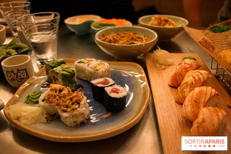 Sushi Mina : makis, sushis et plats japonais servis à table