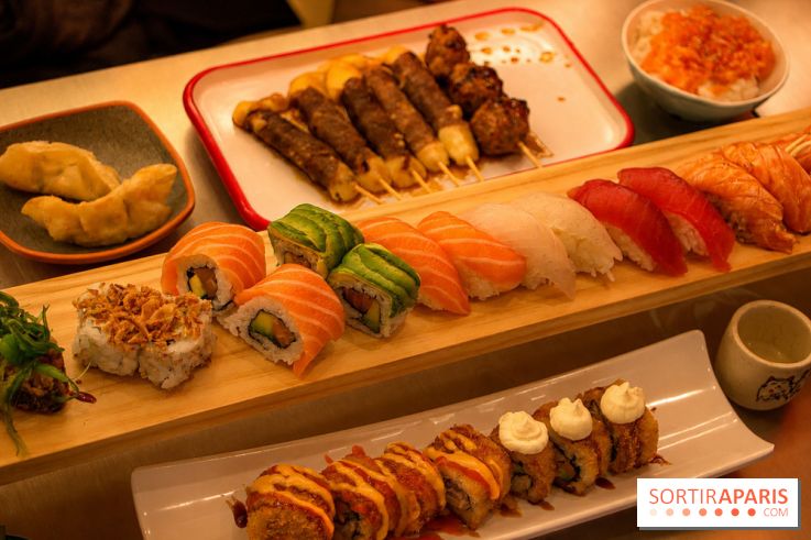 Sushi Mina : plateau de sushis, makis et brochettes
