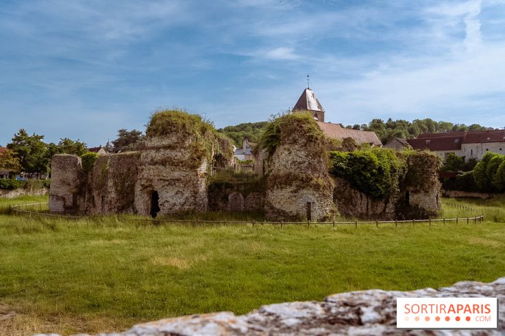 Le Château de Beynes dans les Yvelines près de Paris - photos