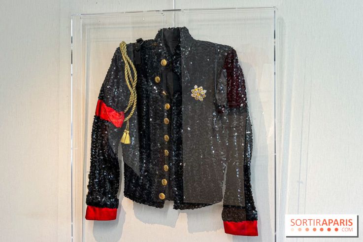 Neuilly-sur-Seine : une exposition gratuite et vente aux enchères d'objets ayant appartenu à Michael Jackson chez Aguttes