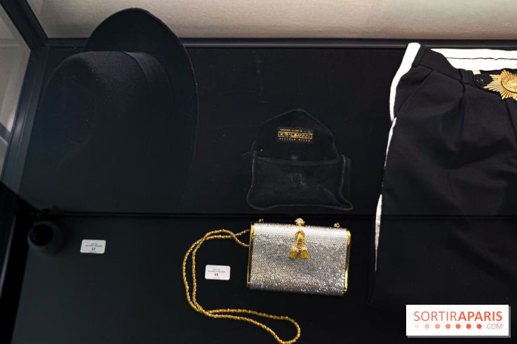 Neuilly-sur-Seine : une exposition gratuite et vente aux enchères d'objets ayant appartenu à Michael Jackson chez Aguttes