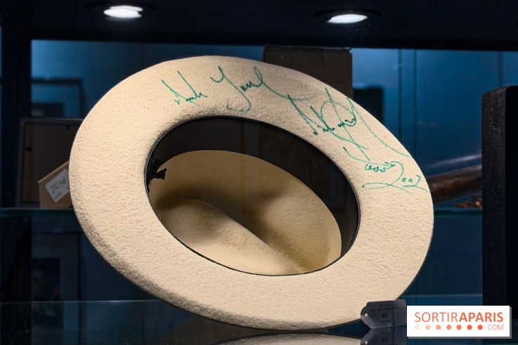 Neuilly-sur-Seine : une exposition gratuite et vente aux enchères d'objets ayant appartenu à Michael Jackson chez Aguttes