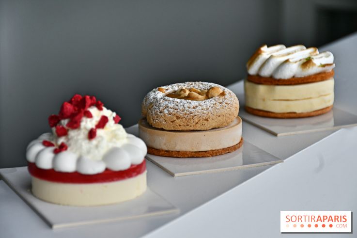 Les pâtisseries givrées de l'Hôtel de Crillon par Matthieu Carlin pour cet été sur la place de la Concorde