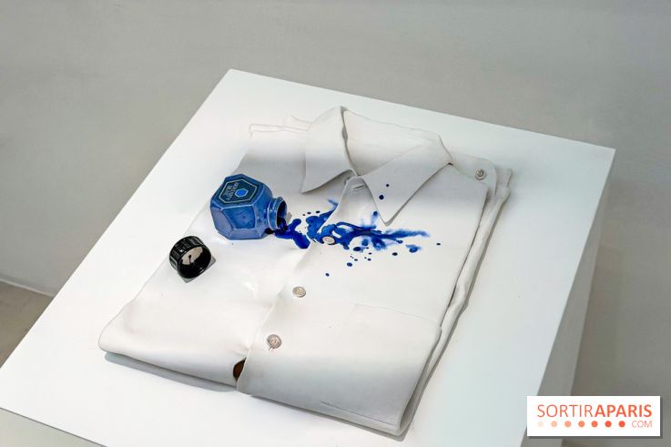 Serena Carone : une exposition dans un monde de faïence et de faux-semblants à la galerie Perrotin