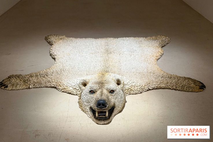 Serena Carone : une exposition dans un monde de faïence et de faux-semblants à la galerie Perrotin