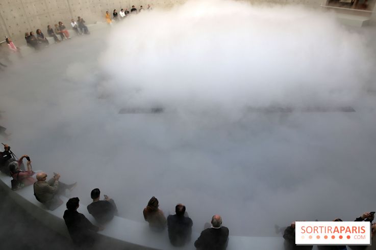 Fujiko Nakaya : nos photos de sa sculpture de brouillard à voir à la Bourse de Commerce