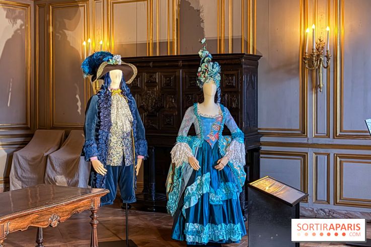 Une exposition de costumes conçus par Christian Lacroix au château de Fontainebleau