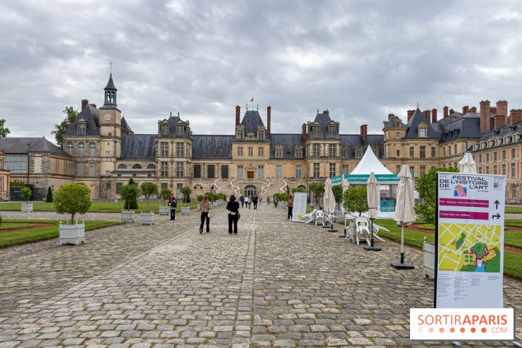 Festival de l'Histoire de l'Art 2026 au château de Fontainebleau - Une exposition de costumes conçus par Christian Lacroix au château de Fontainebleau 1285873