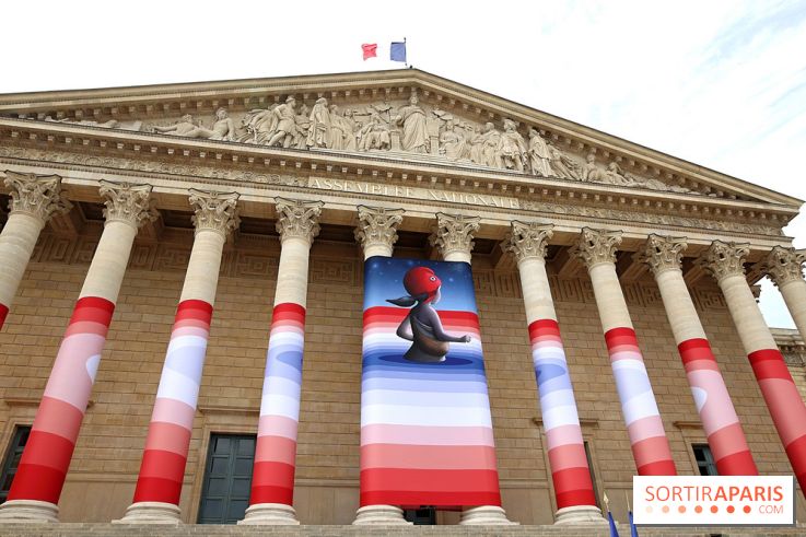 Seth habille la colonnade de l’Assemblée nationale - nos photos