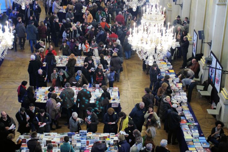 Le Maghreb des livres 2026 à l’Hôtel de Ville de Paris - MDL 2012 la foule bis