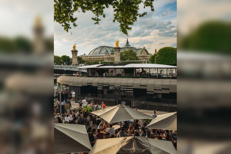Le Flow au Pont Alexandre III : rooftop, street food et club sur la Seine - FLOW 01 05 25 @alex crk 45