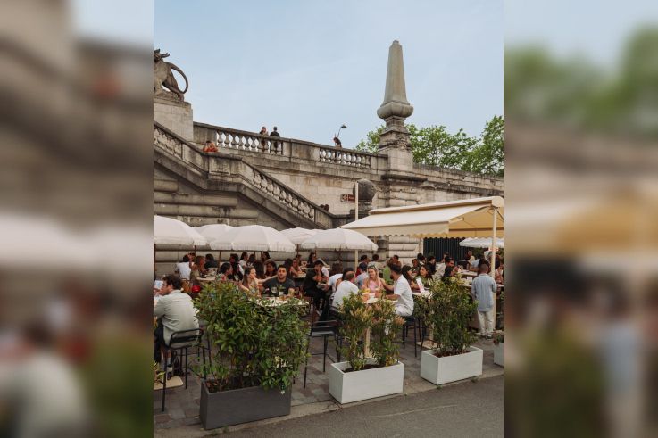 Chez Alex : terrasse d’apéro au bord de Seine face à la Tour Eiffel