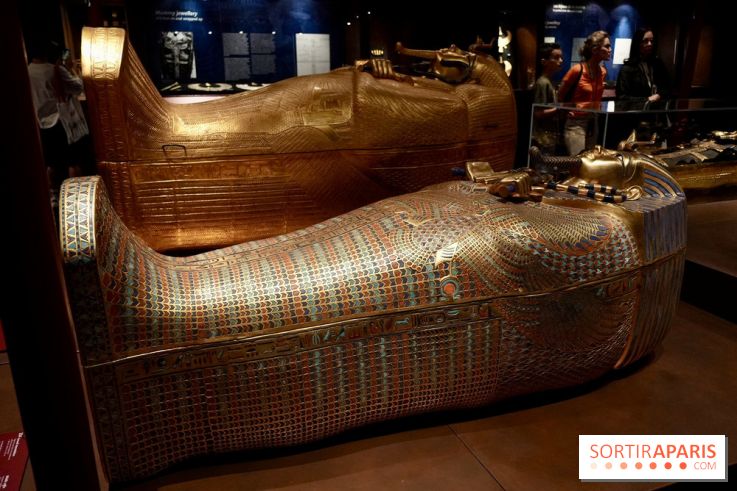 Le sarcophage doré de l’exposition Toutânkhamon - Toutankhamon : son tombeau et ses trésors
